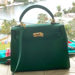 Fashion Green Purse with Scarf